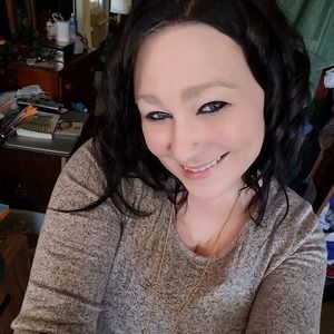 Meet your Posher, Stephenie